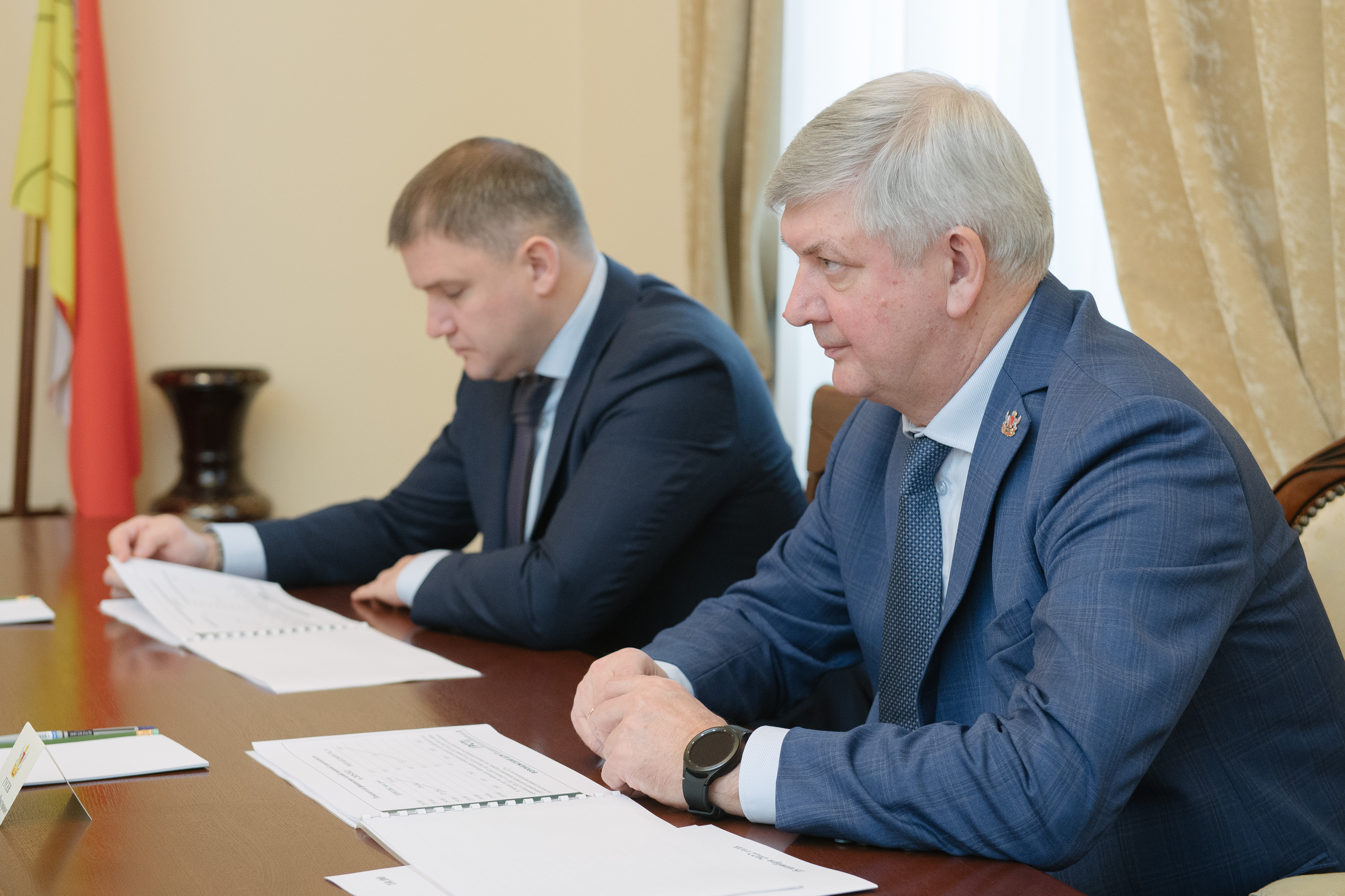Губернатор поможет с помещением для размещения оборудования Воронежского ЦСМ 