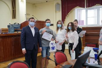 ВГУ ждет юных инноваторов