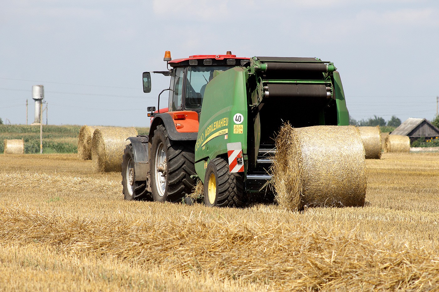 Аграрный сектор Воронежской области демонстрирует высокую эффективность: валовой сбор зерна превысил 5 млн тонн