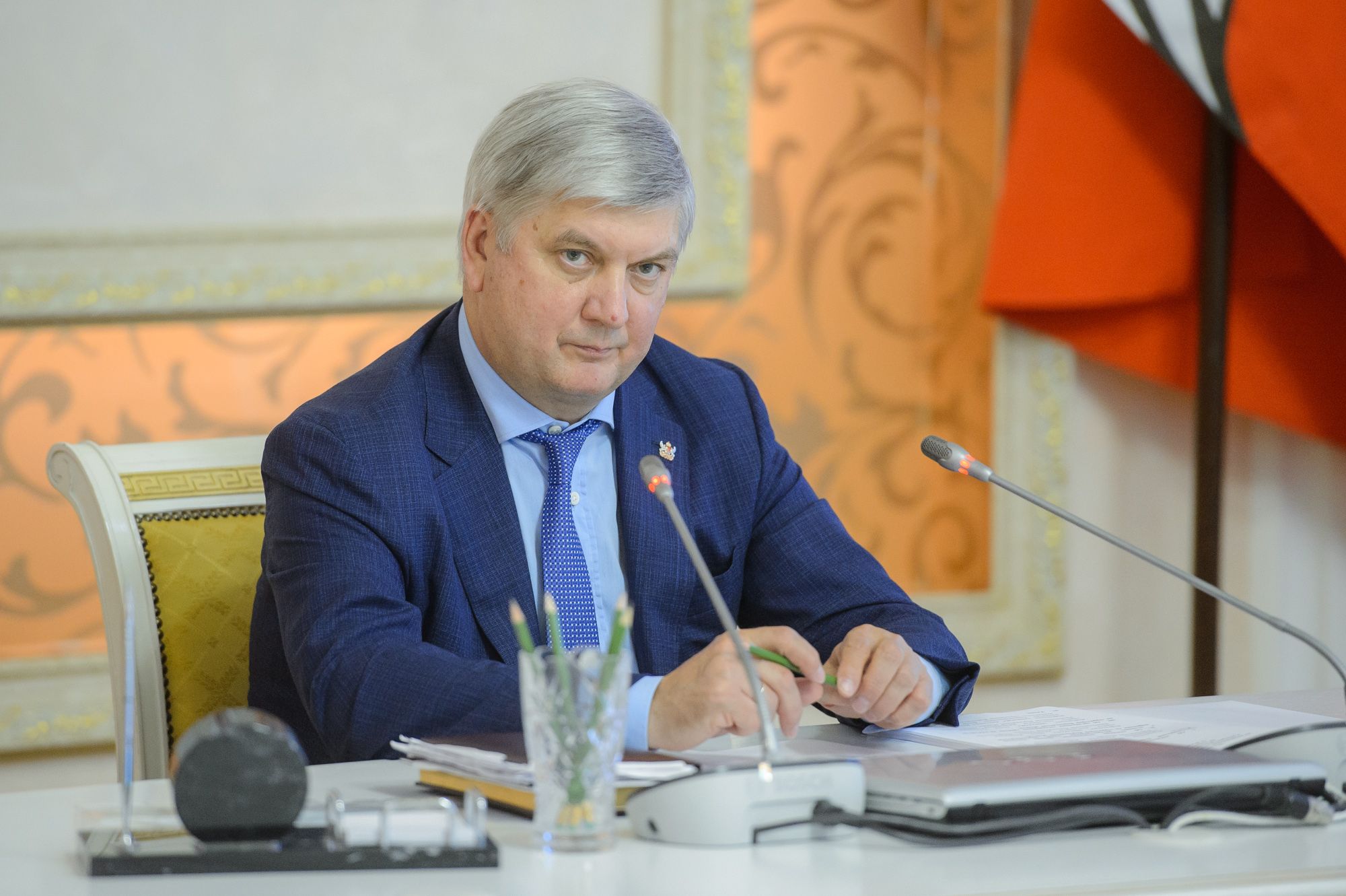 Глава региона поручил подготовить отчет о репрофилировании медицинских организаций