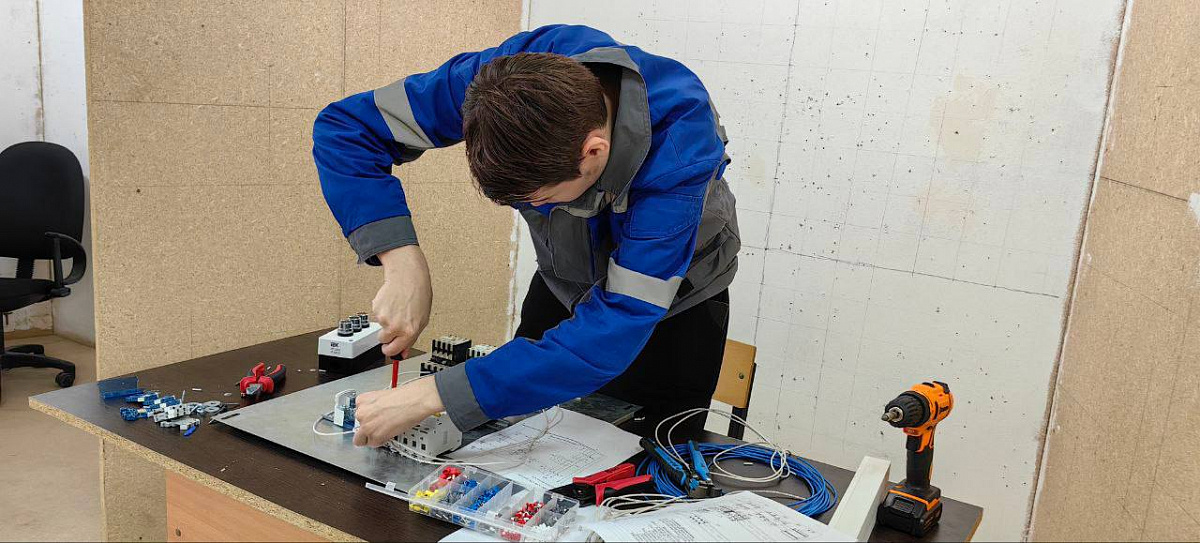 Бойцы студотрядов готовятся к трудовому лету