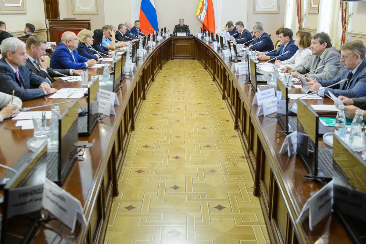 Согласно нацпроекту к концу 2024 года объем экспорта промышленной продукции региона должен составить 2 млрд 6 млн долларов