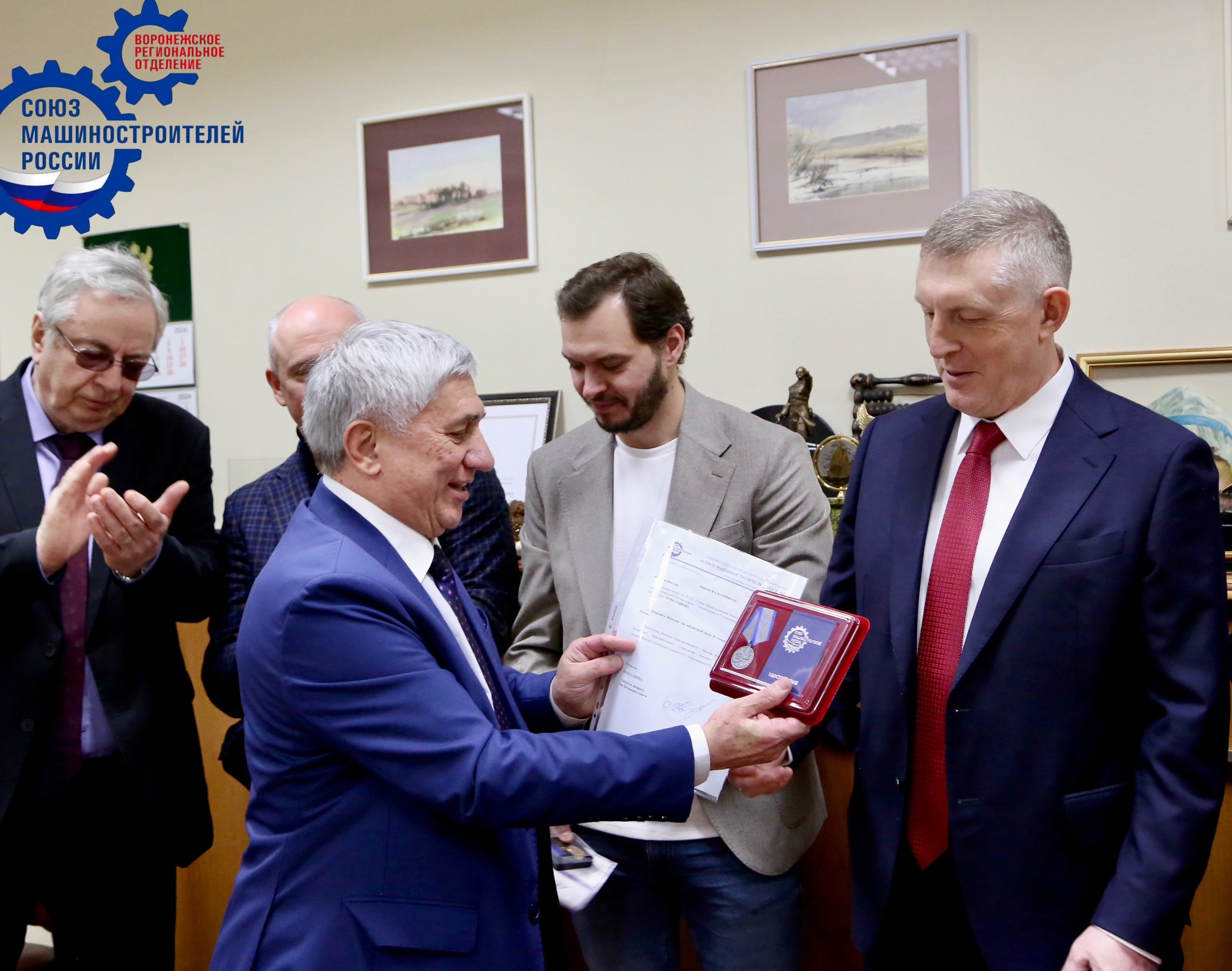 Ректор ВГТУ награжден медалью Союза машиностроителей «За доблестный труд»
